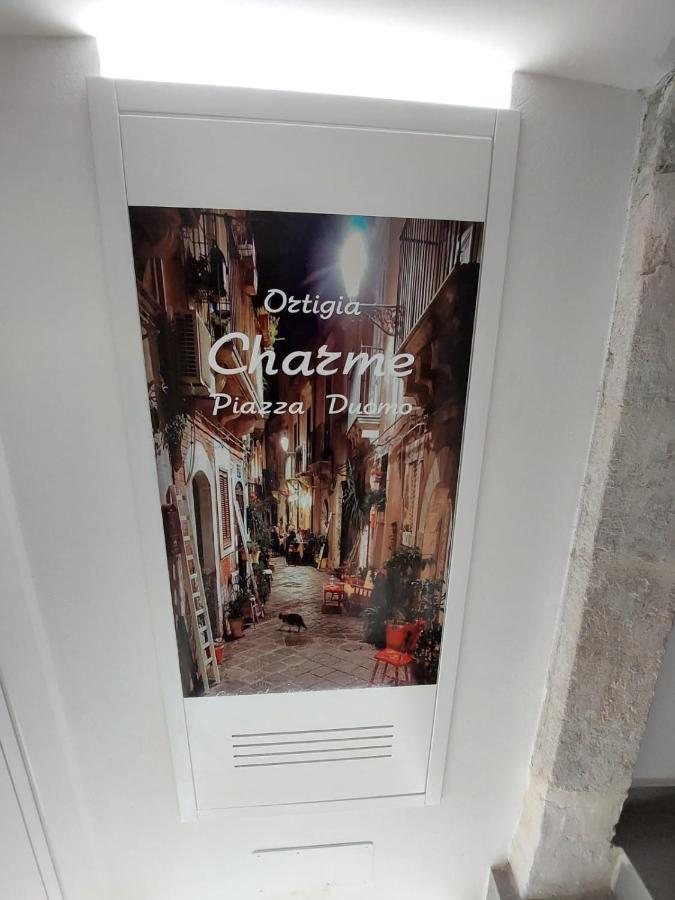 Ortigia Charme Piazza Duomo Lägenhet Syrakusa Exteriör bild
