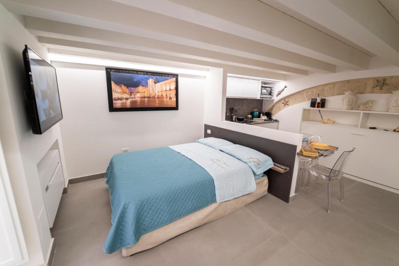 Ortigia Charme Piazza Duomo Lägenhet Syrakusa Exteriör bild