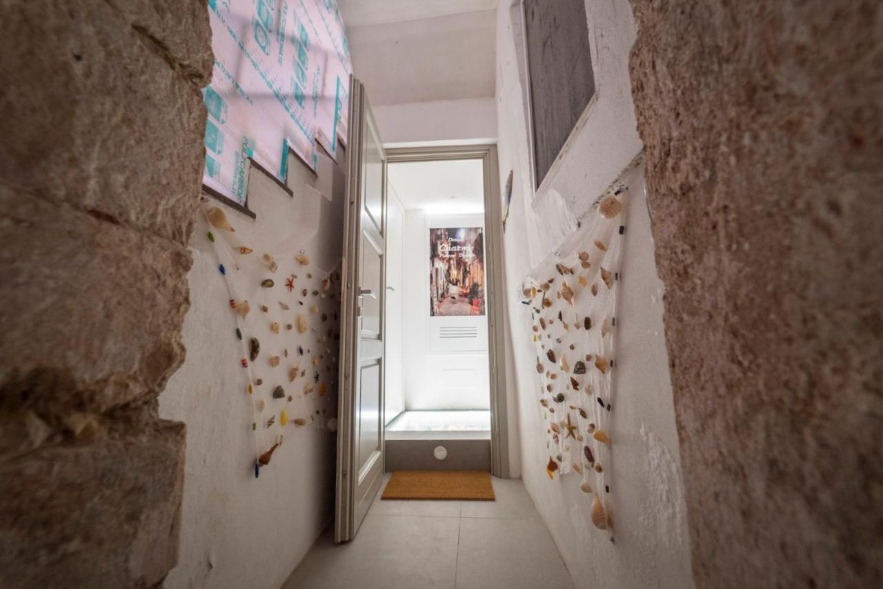 Ortigia Charme Piazza Duomo Lägenhet Syrakusa Exteriör bild